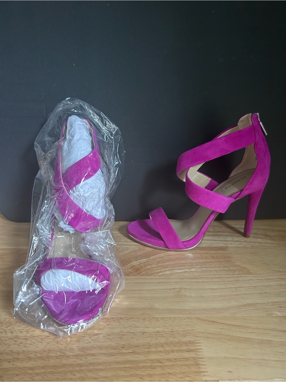 Kenneth Cole Magenta Suede Crisscross Stiletto Sandals